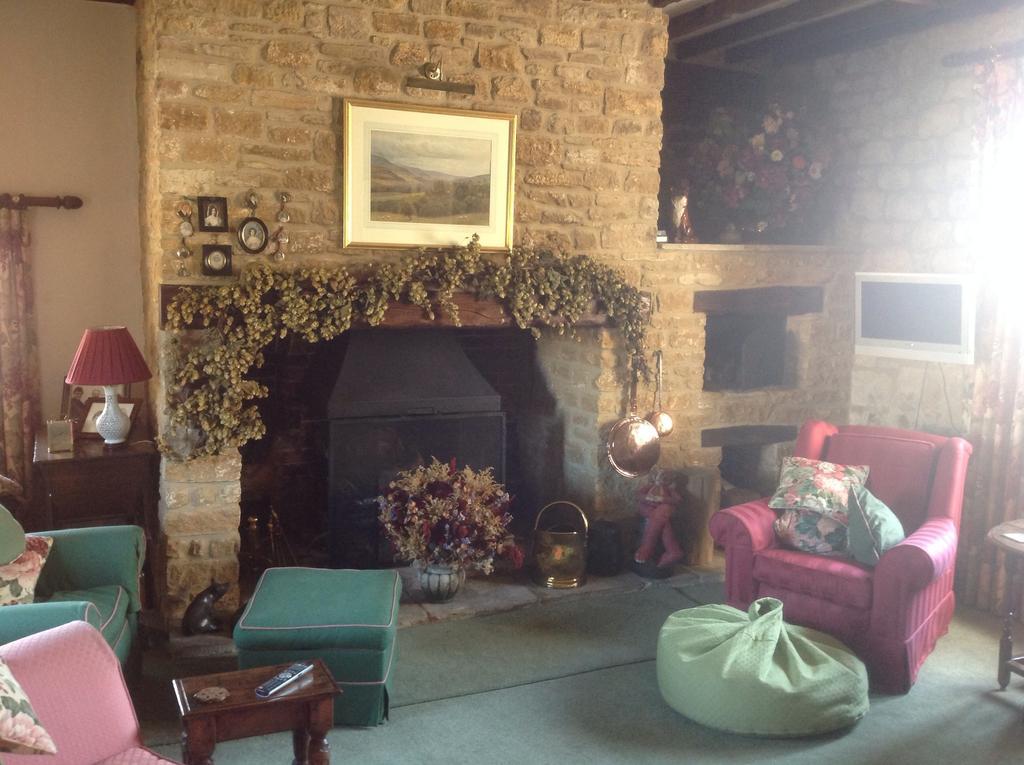 Seaborough Manor Farmhouse Bed and Breakfast Beaminster Pokój zdjęcie